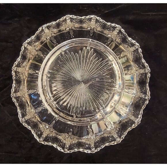Vintage 1940s Bryce Higbee Pressed Glass Serving Bowl - Picture 10 of 13